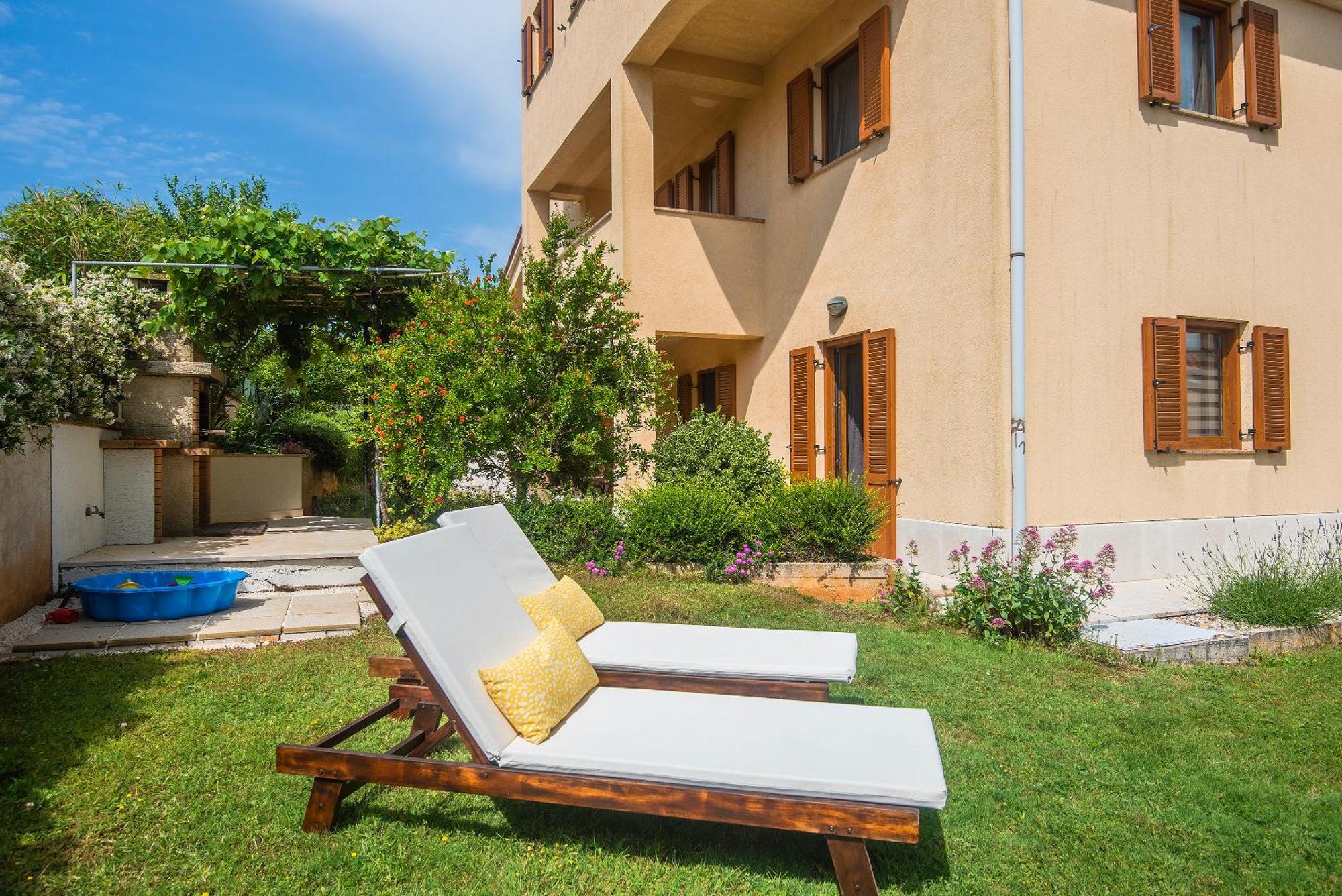 Apartments Buic Vinkuran Exterior photo